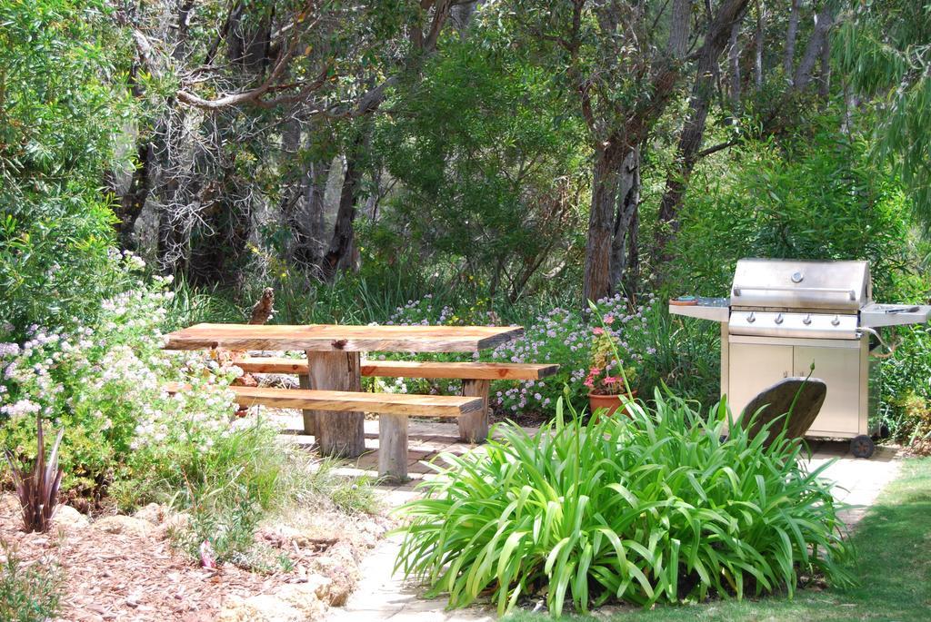 Llewellin'S Guest House Margaret River Exteriér fotografie